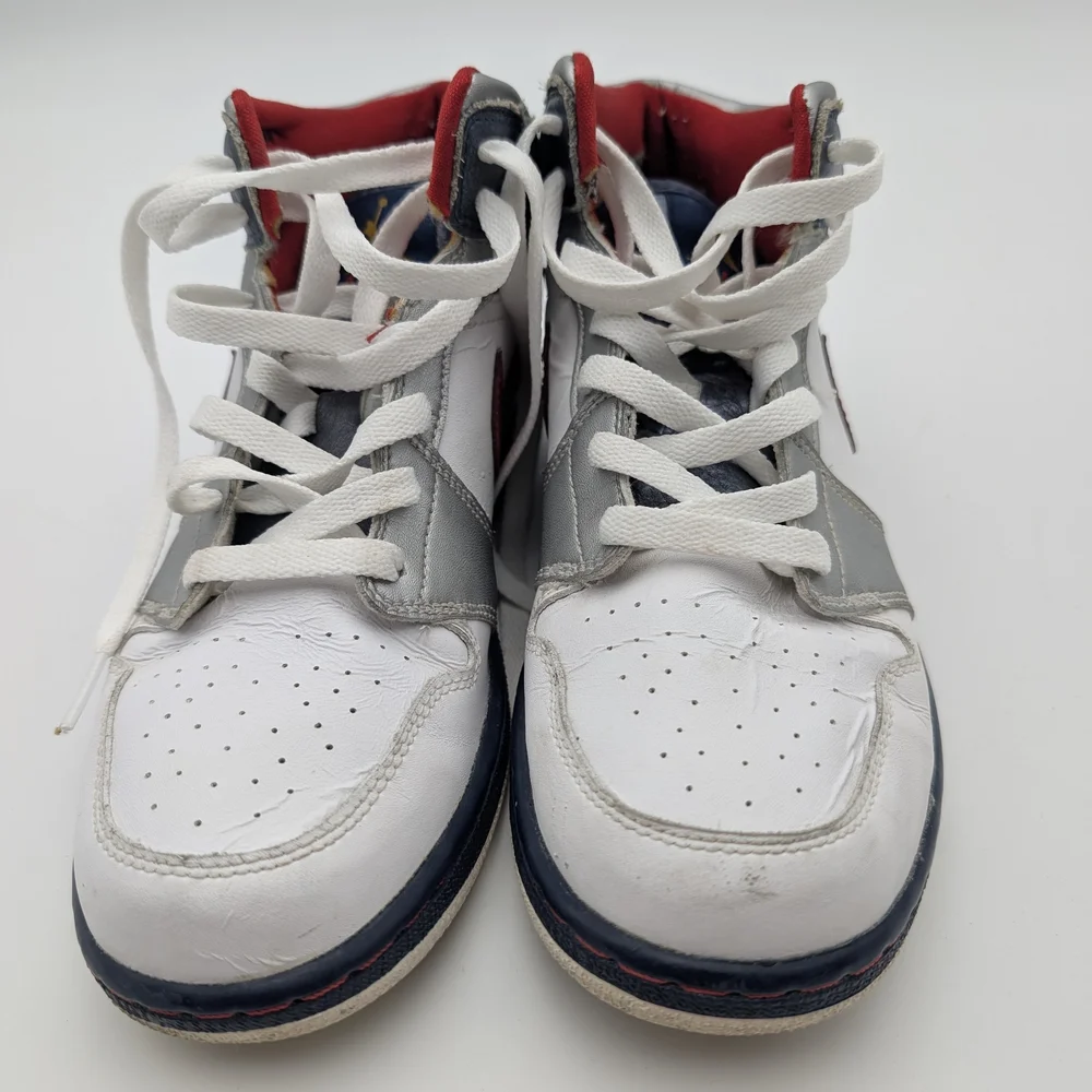 Nike Air Jordan 1 Mid Olympic YOUTH 6.5Y 327048-161 - Picture 6 of 8